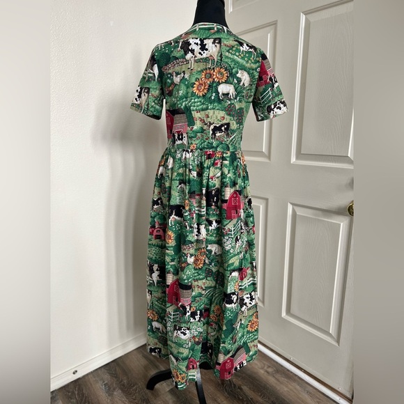 Vintage 80’s Farm Yard Print Maxi Dress - Picture 4 of 8